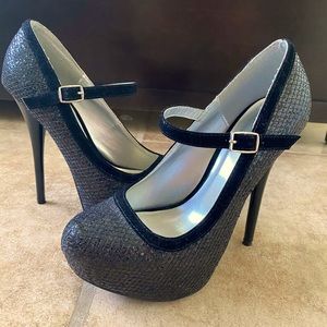 Mary Jane Black Sparkle Pumps